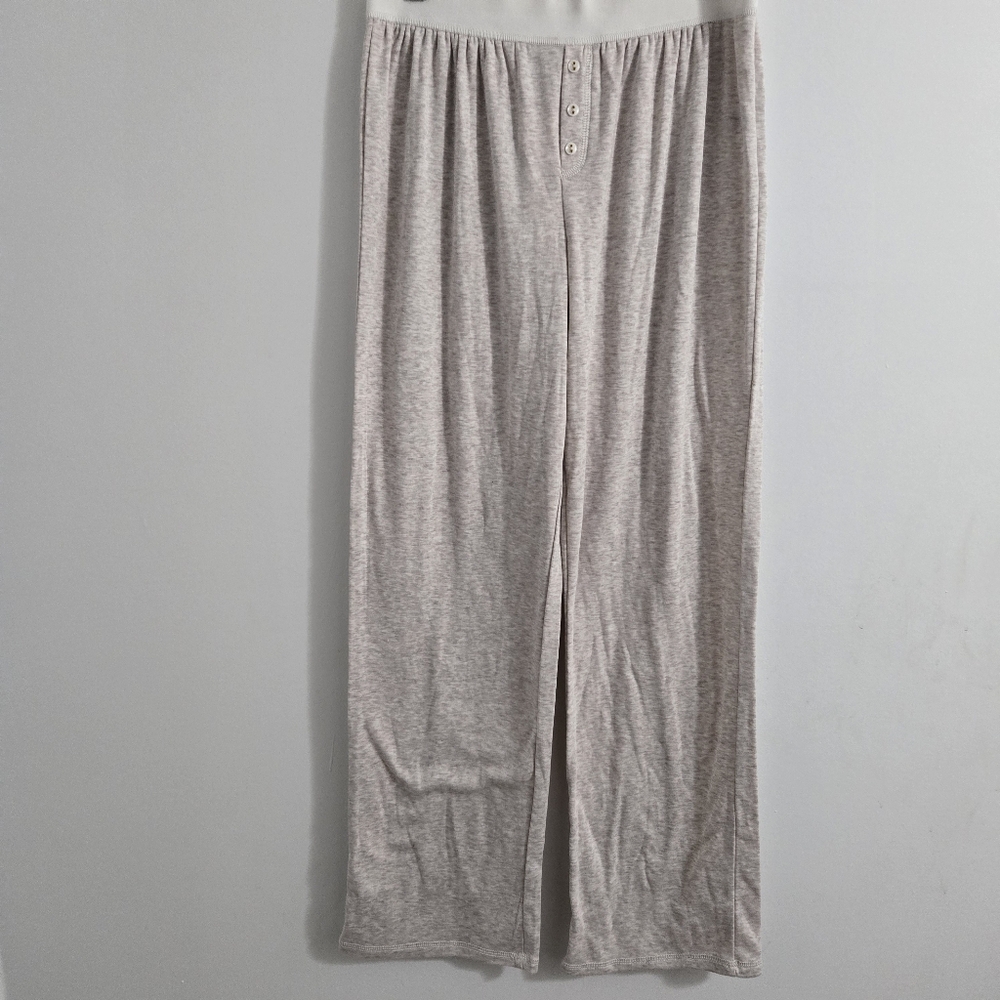 Women's Soft Cream Lounge Pants. Como Sleep.